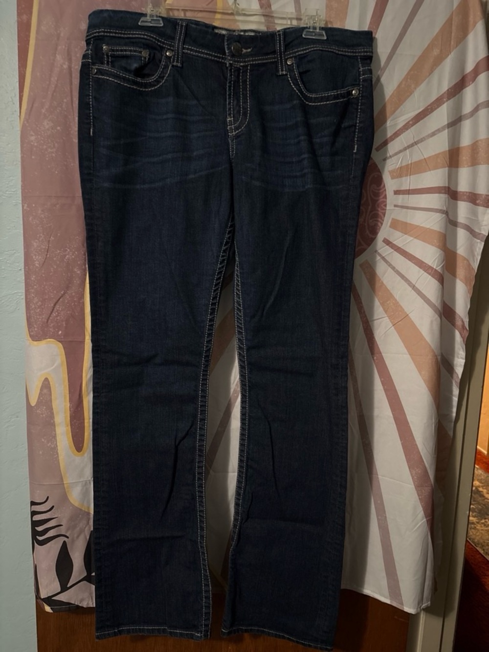 BKE Vintage 2000’s Women's Dark Indigo Boot Cut Jeans embellished back pockets